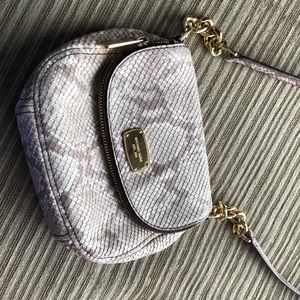 🚨Michael Korr 🚨Cross body bag